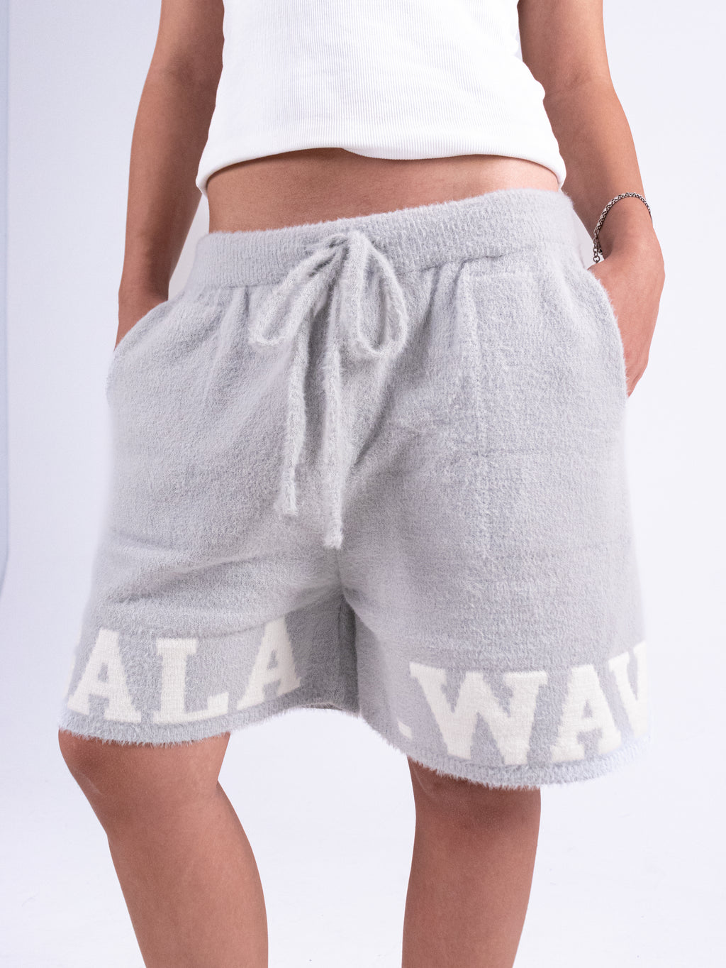 Gala short in Grey